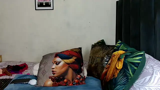 quenliyasa online show from 03.12.26