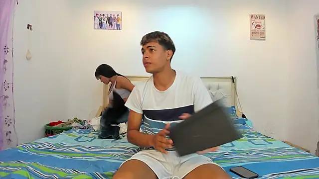 dafnezahiraa  online show from 02.16.25