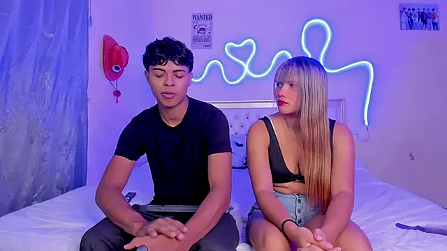 dafnezahiraa  online show from 11.02.25