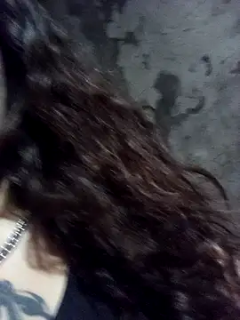 Snapshot of lucylovles chatting on 02.12.25 lucylovles online show from 02.12.25