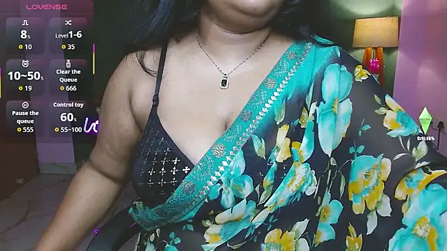 Snapshot of Naughty_Ayesha1 chatting on 11.21.25 Naughty Ayesha1 online show from 11.21.25