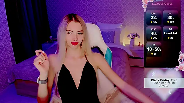 Emilia Klar online show from 12.07.24