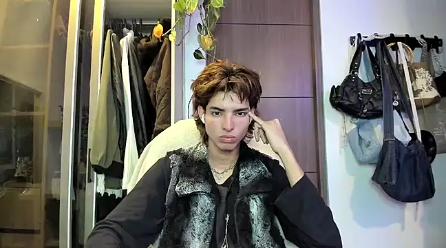 santy-kitty online show from 01.26.25