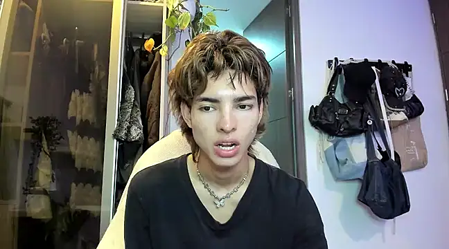 santy-kitty online show from 01.26.25