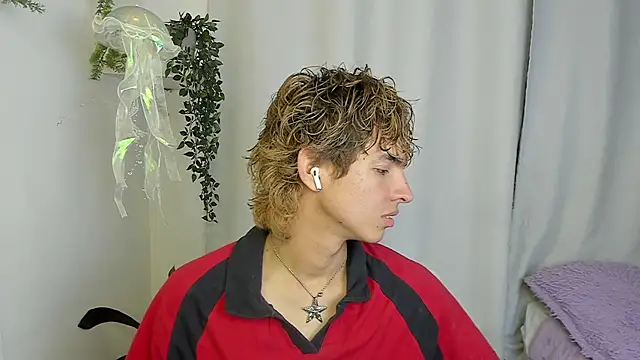 santy-kitty online show from 10.08.25