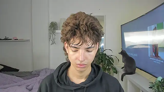 santy-kitty online show from 11.19.25