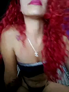 Snapshot of gissel13 chatting on 04.16.26 gissel13 online show from 04.16.26