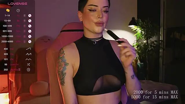 Snapshot of xxjustajokexx chatting on 11.03.25 xxjustajokexx online show from 11.03.25