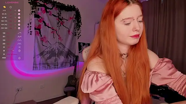 ScarletRos3 online show from 12.04.24