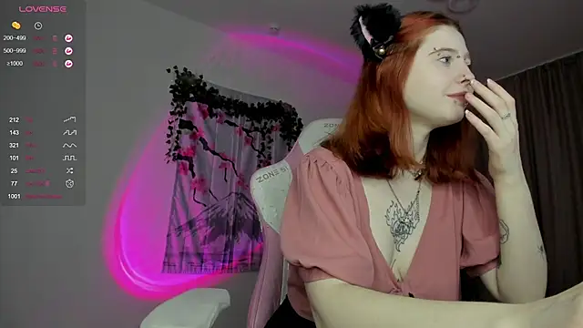 ScarletRos3 online show from 01.10.25