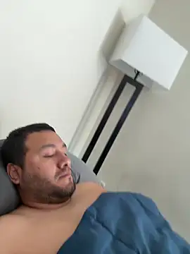 elamante03 online show from 03.10.25