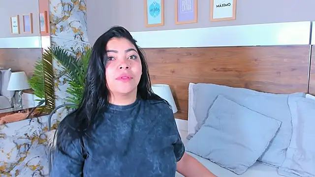 EmaBakker online show from 02.24.26