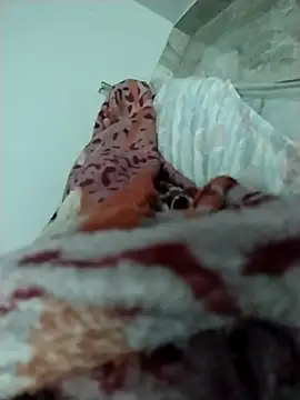 Snapshot of lm279 chatting on 03.16.25 lm279 online show from 03.16.25