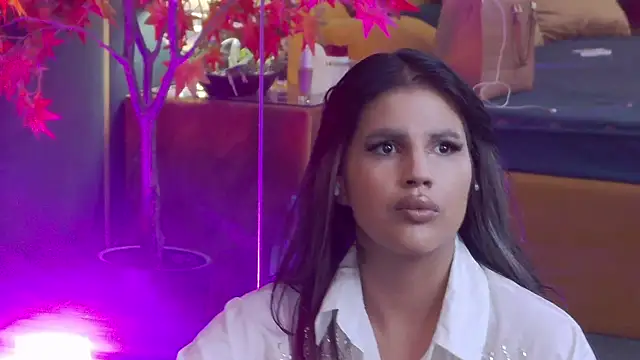 GiuliaHarvey online show from 09.18.25