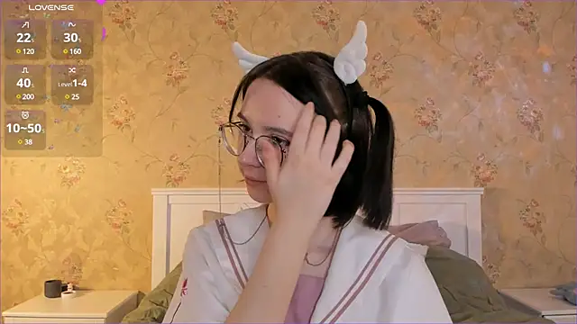 Nora Failure online show from 12.19.24