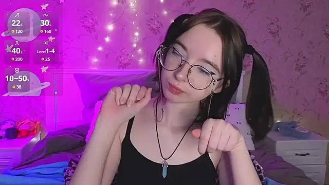 Nora Failure online show from 01.30.25