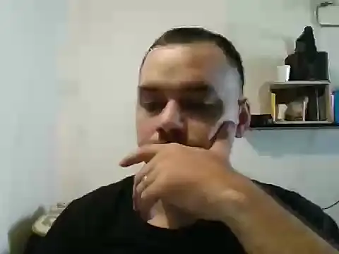 Snapshot of Lolosalvage83 chatting on 01.11.25 Lolosalvage83 online show from 01.11.25