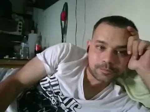 Snapshot of Lolosalvage83 chatting on 01.12.25 Lolosalvage83 online show from 01.12.25