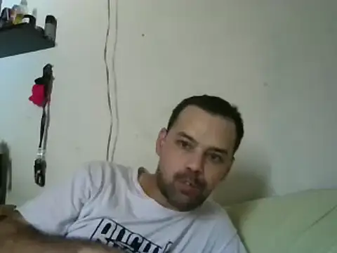 Snapshot of Lolosalvage83 chatting on 02.01.25 Lolosalvage83 online show from 02.01.25