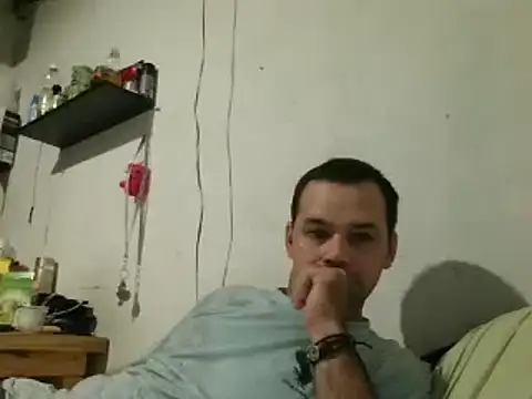 Snapshot of Lolosalvage83 chatting on 02.15.25 Lolosalvage83 online show from 02.15.25