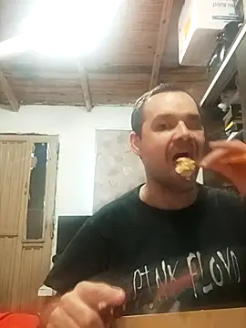 Snapshot of Lolosalvage83 chatting on 03.02.25 Lolosalvage83 online show from 03.02.25