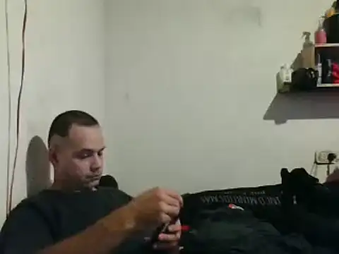 Snapshot of Lolosalvage83 chatting on 03.22.25 Lolosalvage83 online show from 03.22.25