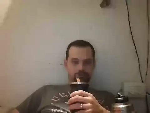 Snapshot of Lolosalvage83 chatting on 11.16.25 Lolosalvage83 online show from 11.16.25