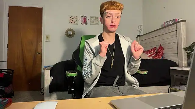 twentywithafelonyy online show from 11.24.25