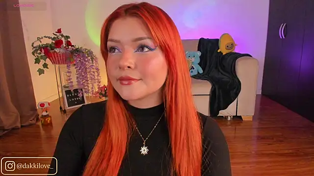 DAKOTA LOVEE online show from 04.23.26