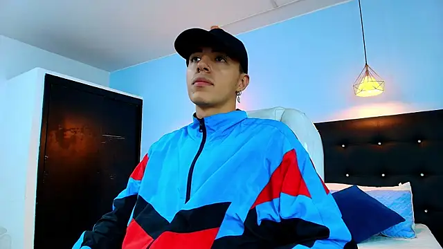 Lobo 17  online show from 02.28.25