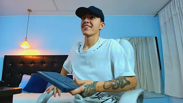 Lobo 17  online show from 03.01.25