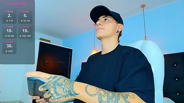 Lobo 17  online show from 09.17.25