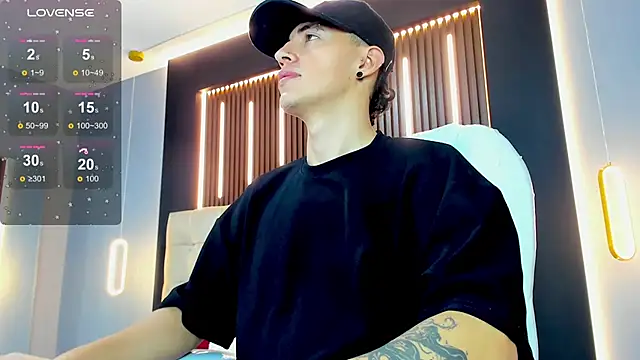 Lobo 17  online show from 03.06.26