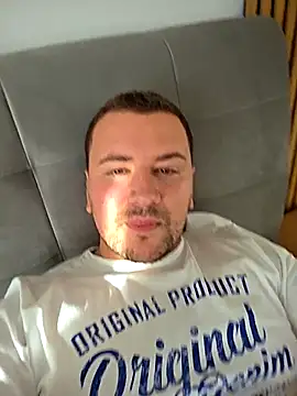 KarlosCarutox online show from 11.15.25