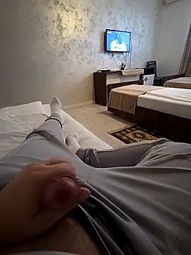 KarlosCarutox online show from 11.28.25