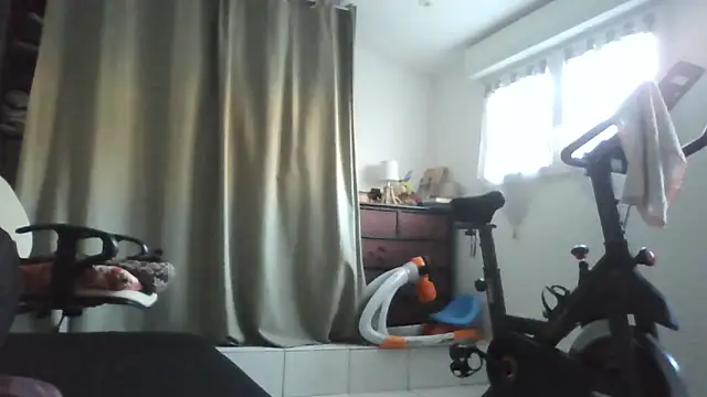 Snapshot of naturiste974 chatting on 10.02.25 naturiste974 online show from 10.02.25