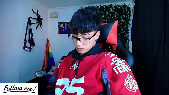 Snapshot of twink_sebas_ chatting on 01.19.25 twink sebas online show from 01.19.25