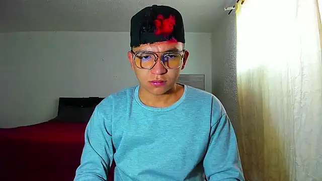 Danielbluestar online show from 01.10.25