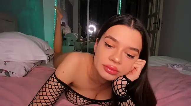 Snapshot of Miss_Medyson chatting on 02.05.25 Miss Medyson online show from 02.05.25