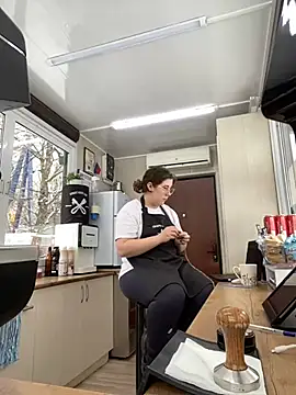 cinnabon  online show from 02.06.25