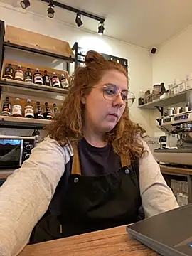 cinnabon  online show from 09.13.25