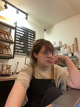 cinnabon  online show from 11.30.25