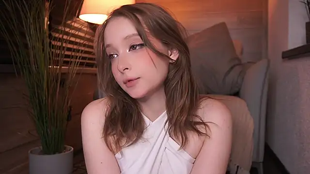 Snapshot of BunnyBonnie chatting on 09.14.25 BunnyBonnie online show from 09.14.25