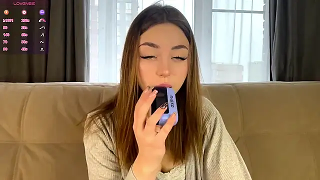 LindaFarmer online show from 09.30.25