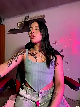 emily 22x online show from 09.29.25
