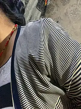 Snapshot of Tameesh_sexy_mistress chatting on 11.07.25 Tameesh sexy mistress online show from 11.07.25