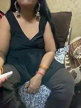 Snapshot of Tameesh_sexy_mistress chatting on 11.14.25 Tameesh sexy mistress online show from 11.14.25