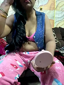 Tameesh sexy mistress online show from 12.18.25