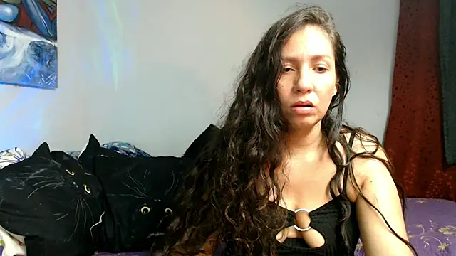 Snapshot of naihroby chatting on 06.23.26 naihroby online show from 06.23.26