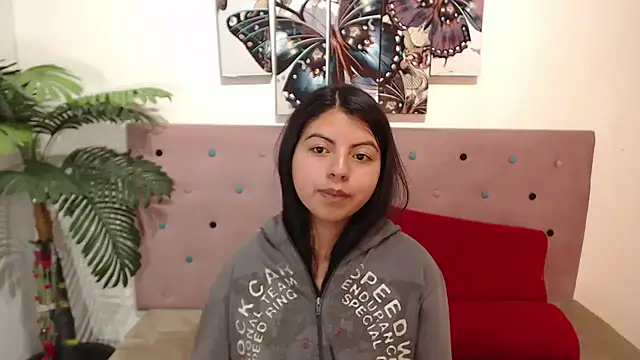 CarolineBrunx online show from 03.10.25